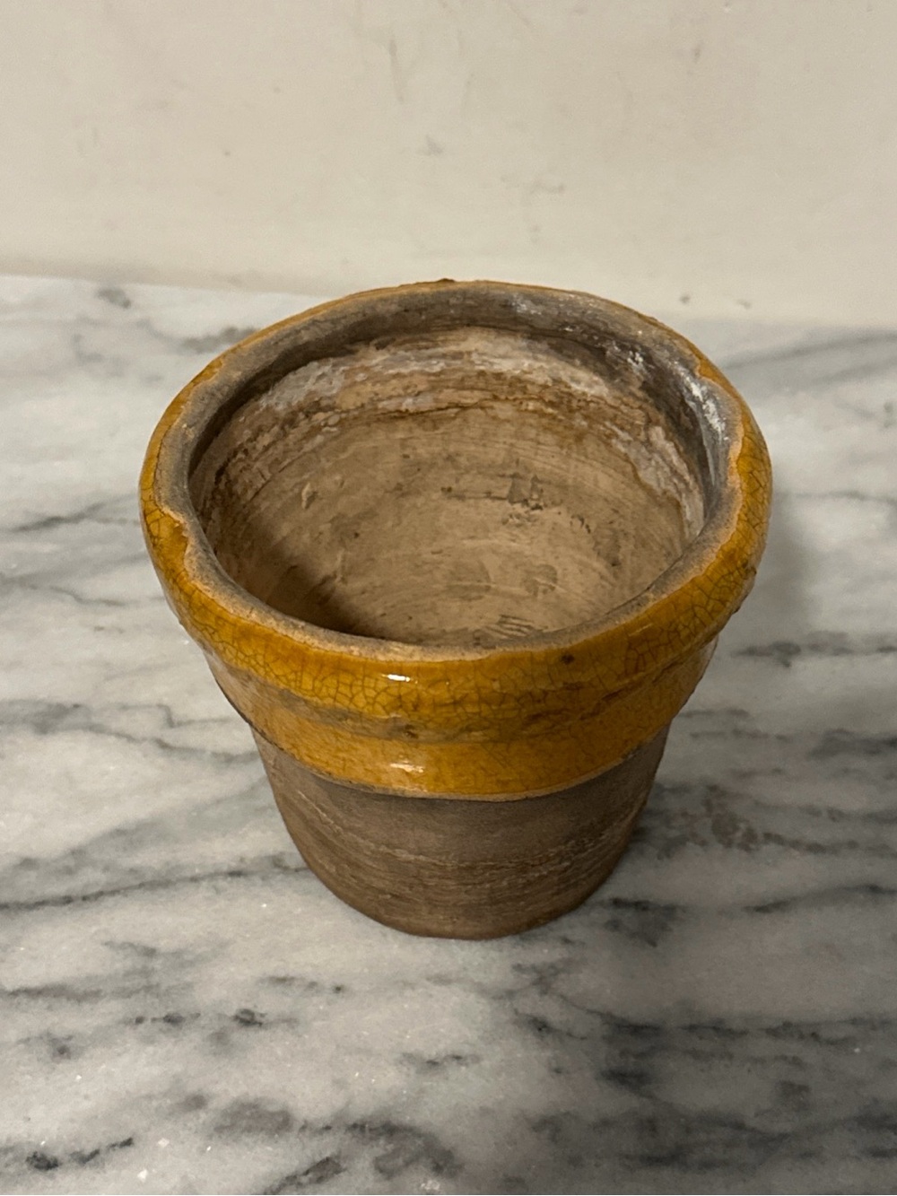 Glazed Yellow-Rim Terracotta Pot RRP Roseville OH - Picture 9 of 10